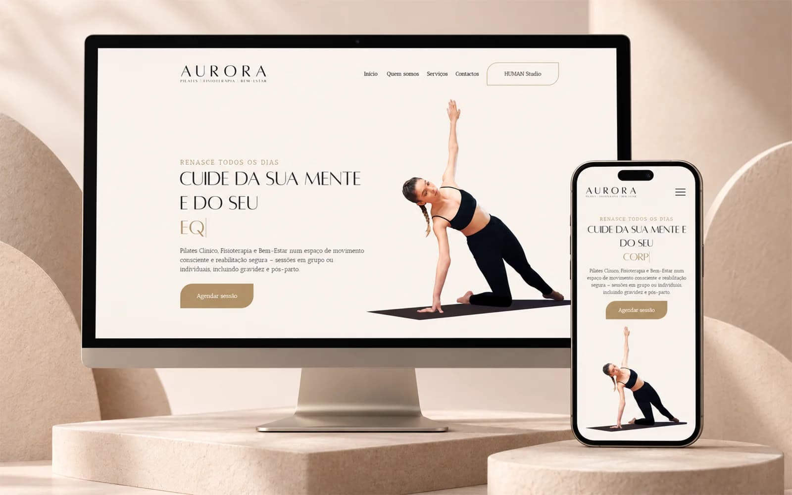 Mockup do website da Aurora Pilates, apresentado em computador e telemóvel